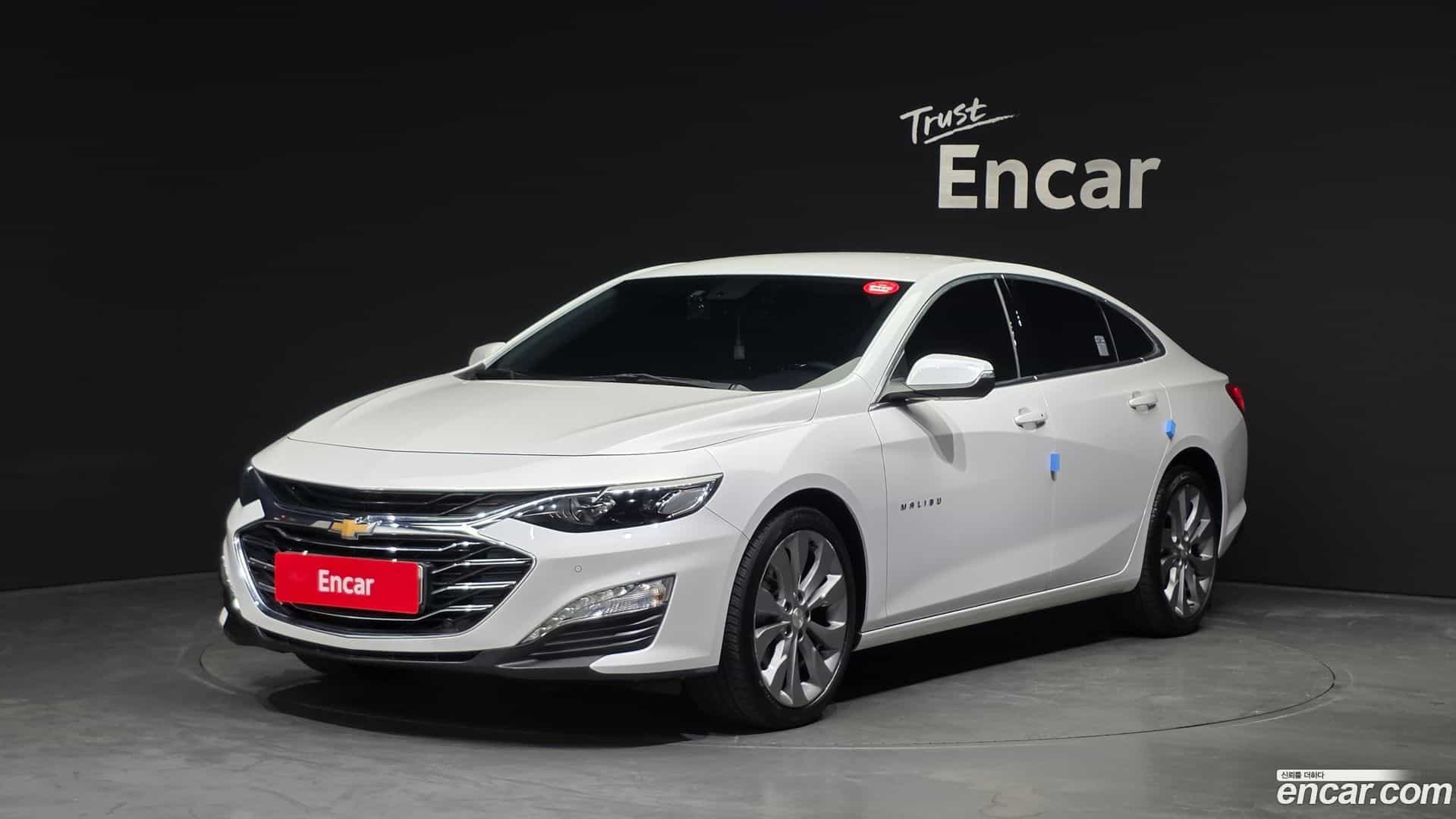 Malibu Chevrolet 2021.5-OUTER-001