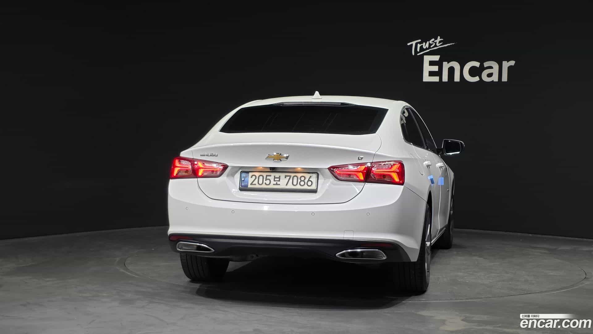 Malibu Chevrolet 2021.5-OUTER-004