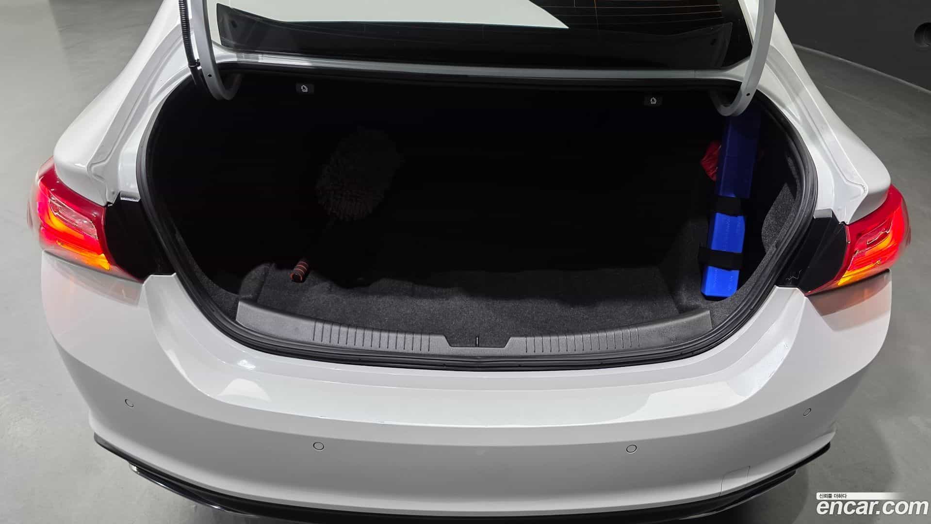 Malibu Chevrolet 2021.5-OPTION-024