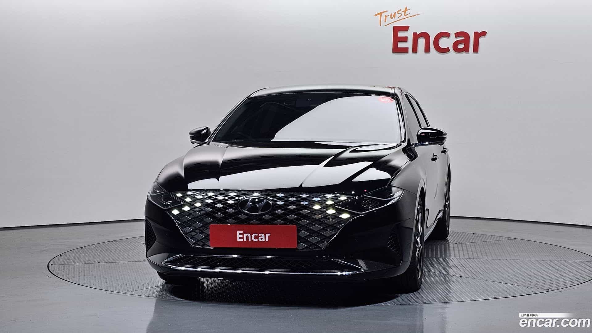 Grandeur Hyundai 2020.0-OUTER-003