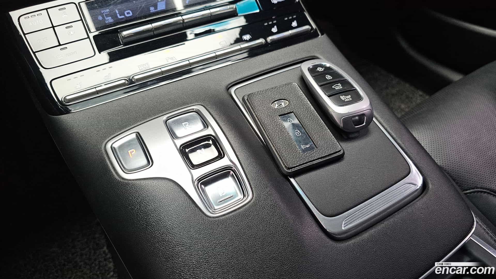 Grandeur Hyundai 2020.0-INNER-009