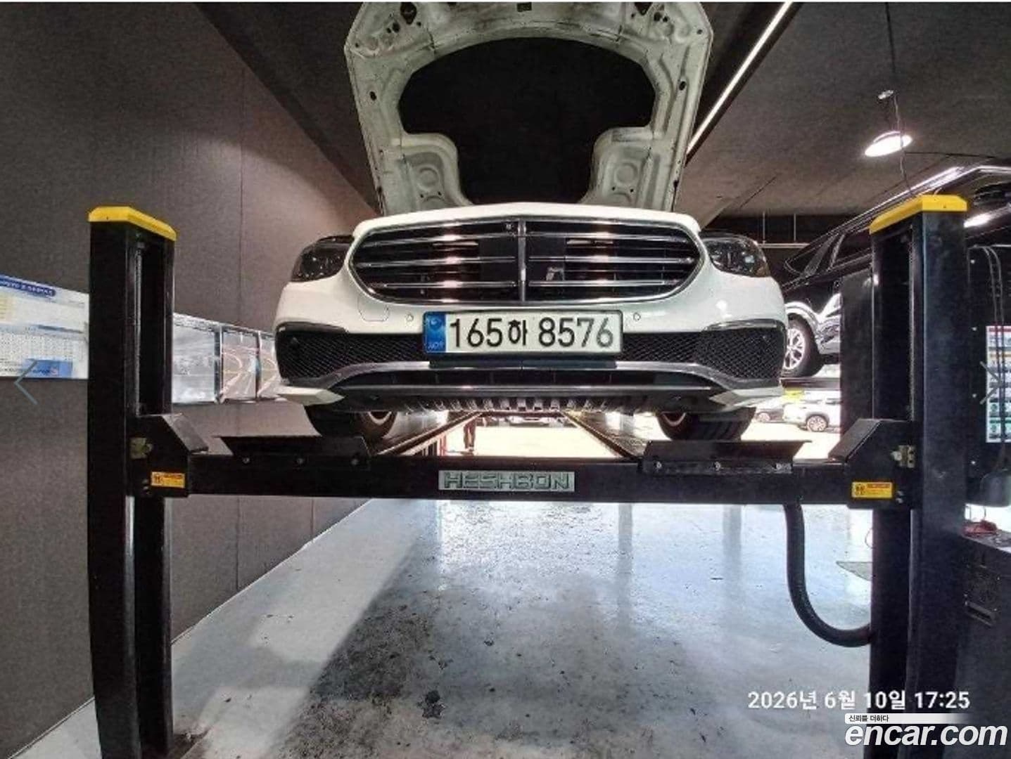 Main__Slider__Photo:E-Class Mercedes-Benz 2022.0-0