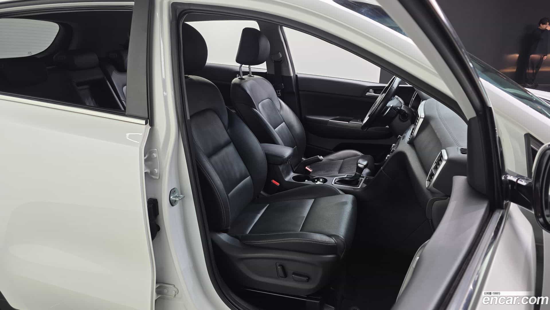 Sportage Kia 2019.5-OPTION-016