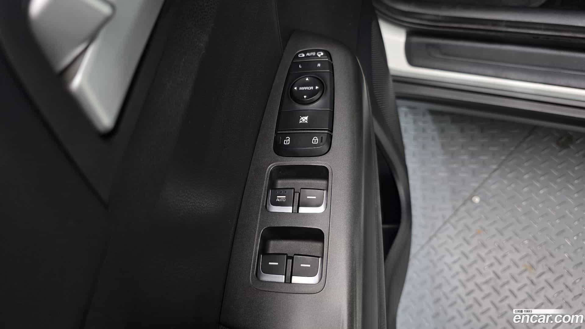 Sportage Kia 2019.5-OPTION-018