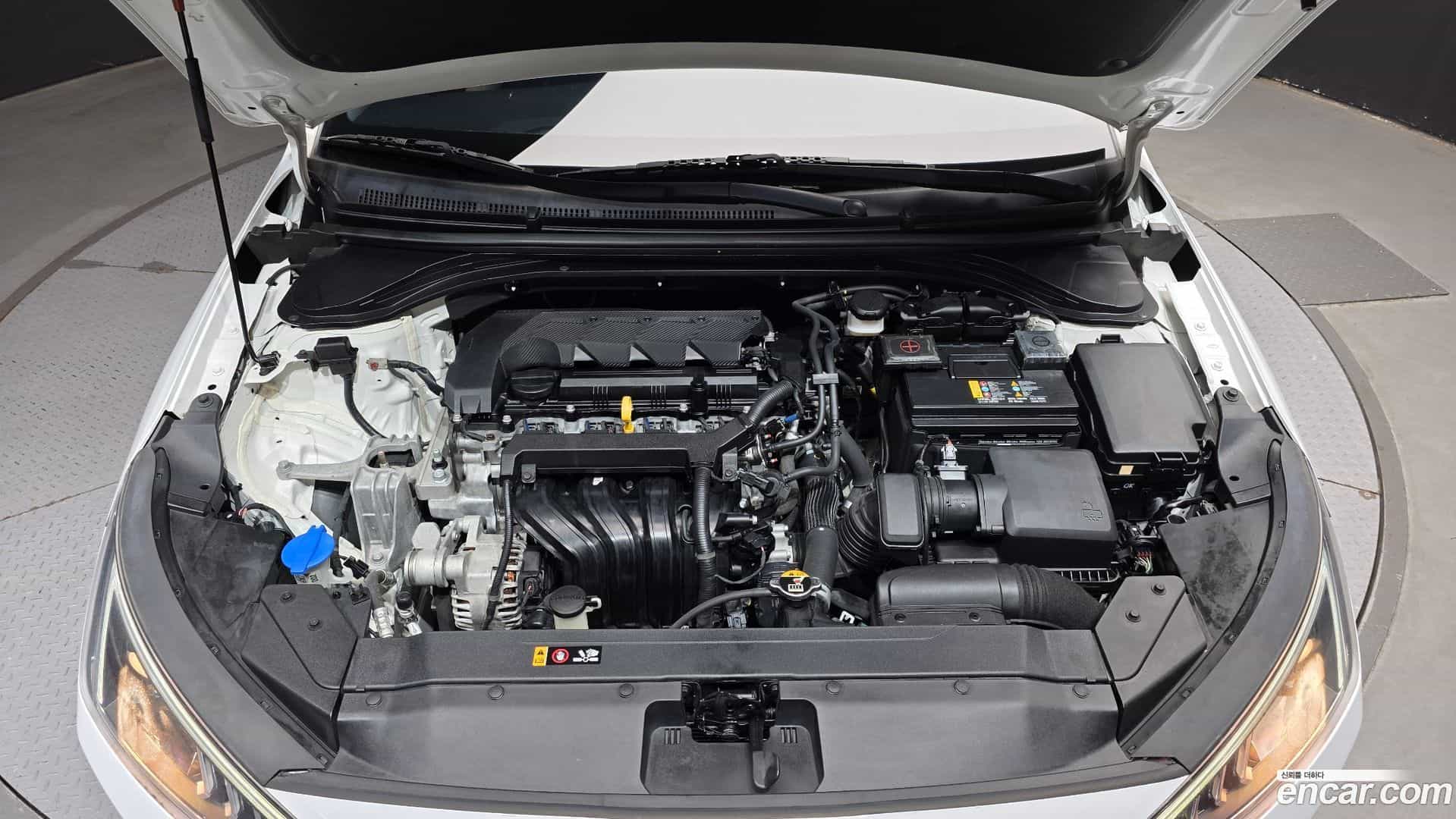 AVANTE Hyundai 2019.9-OUTER-006