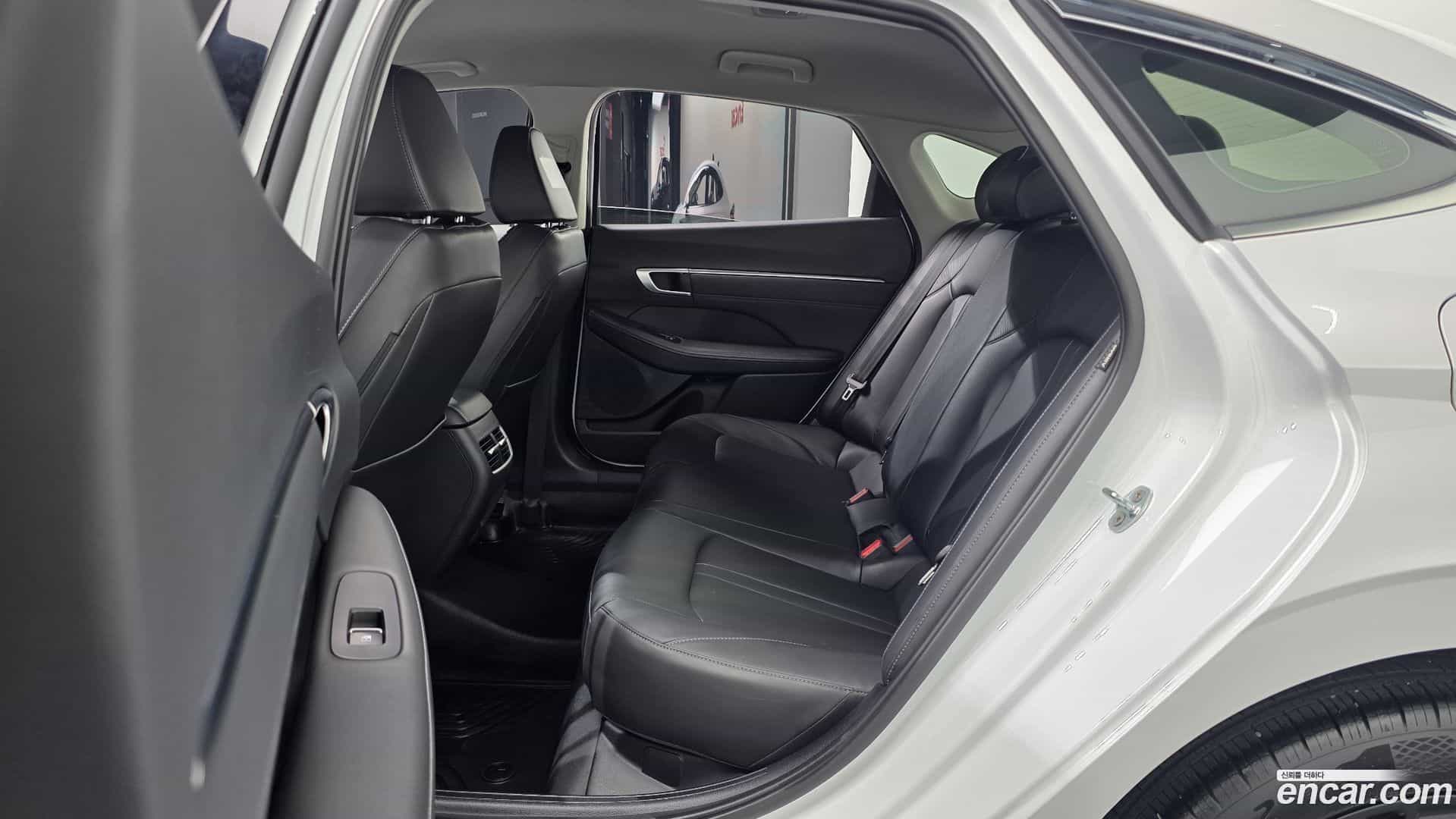 Sonata Hyundai 2025.4-OPTION-016