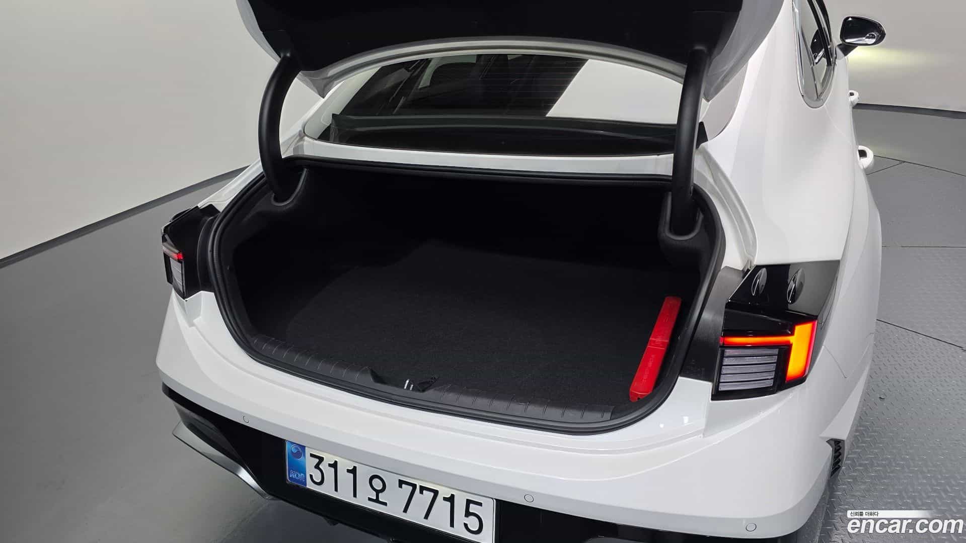 Sonata Hyundai 2025.4-OPTION-043