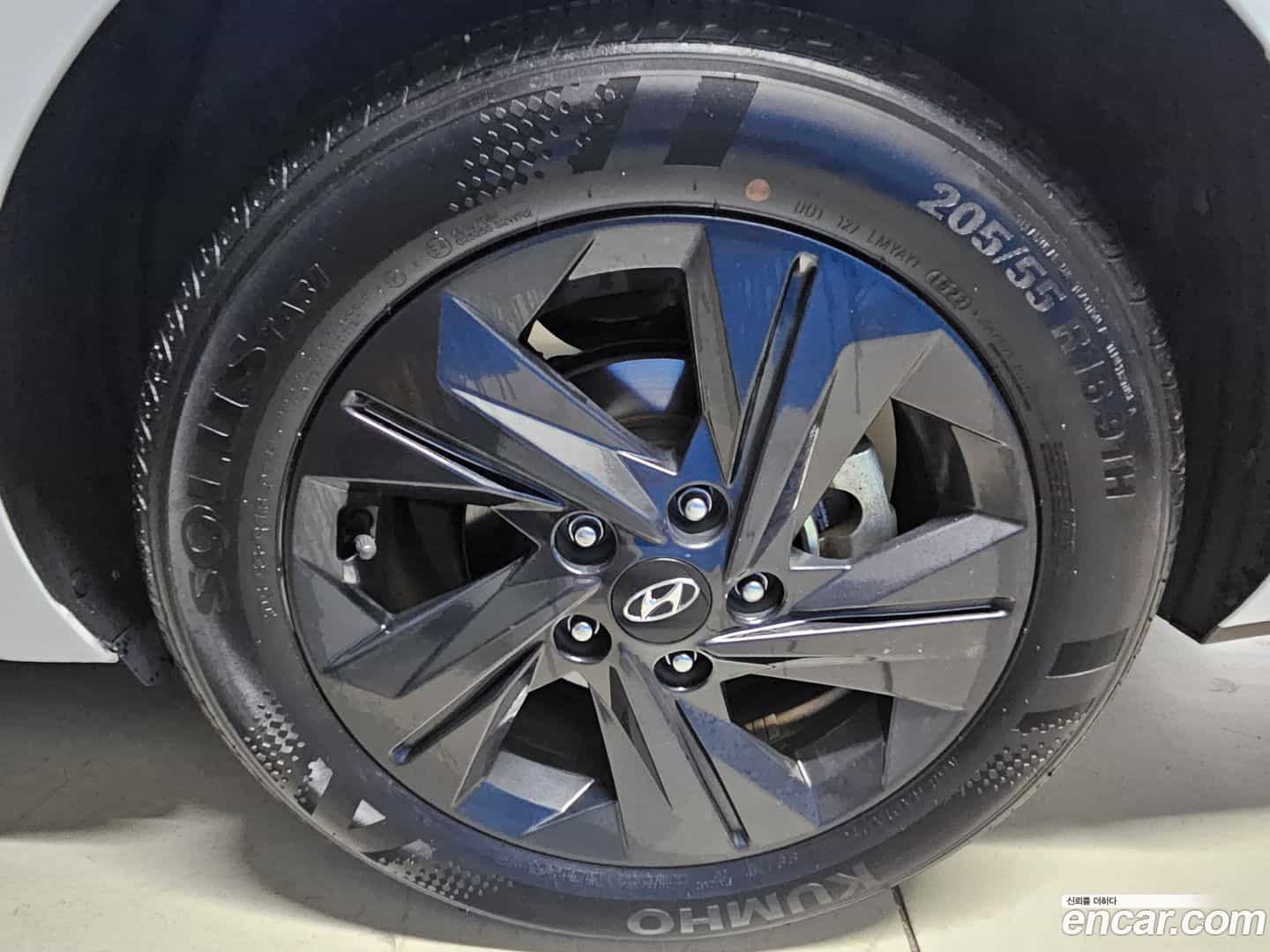 AVANTE Hyundai 2022.3-OPTION-024