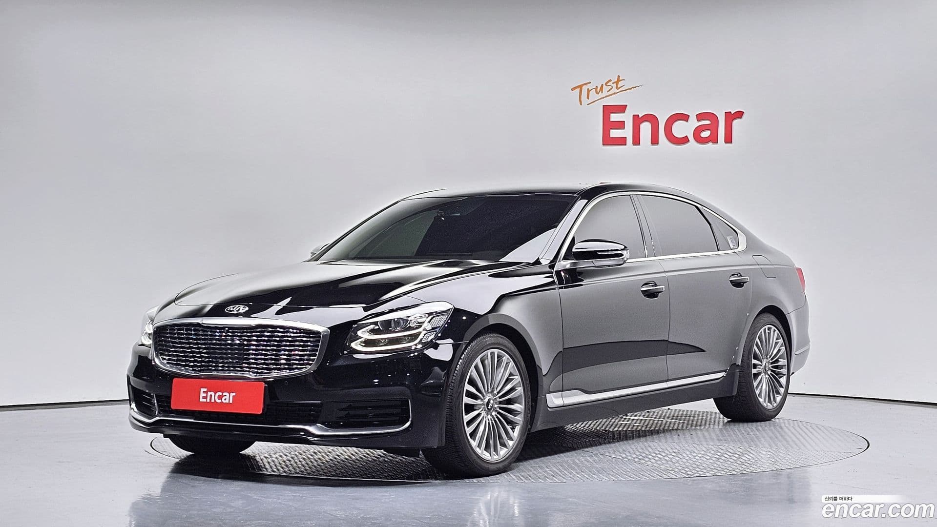Main__Slider__Photo:K9 Kia 2018.9-0