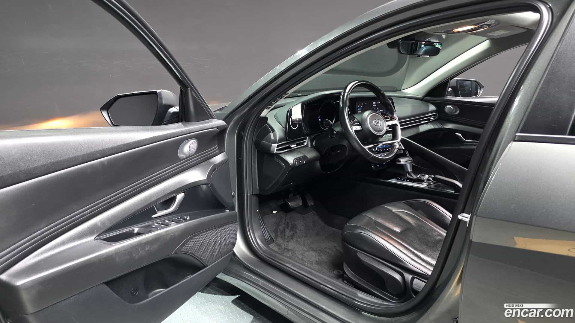 AVANTE Hyundai 2021.3-INNER-010