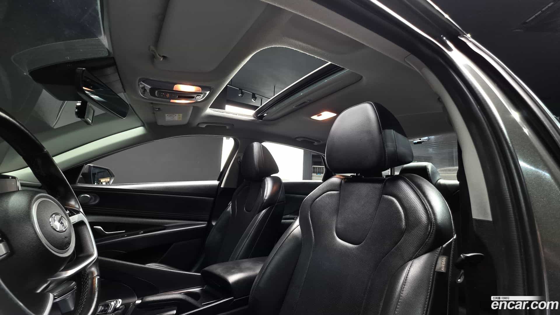 AVANTE Hyundai 2021.3-OPTION-021