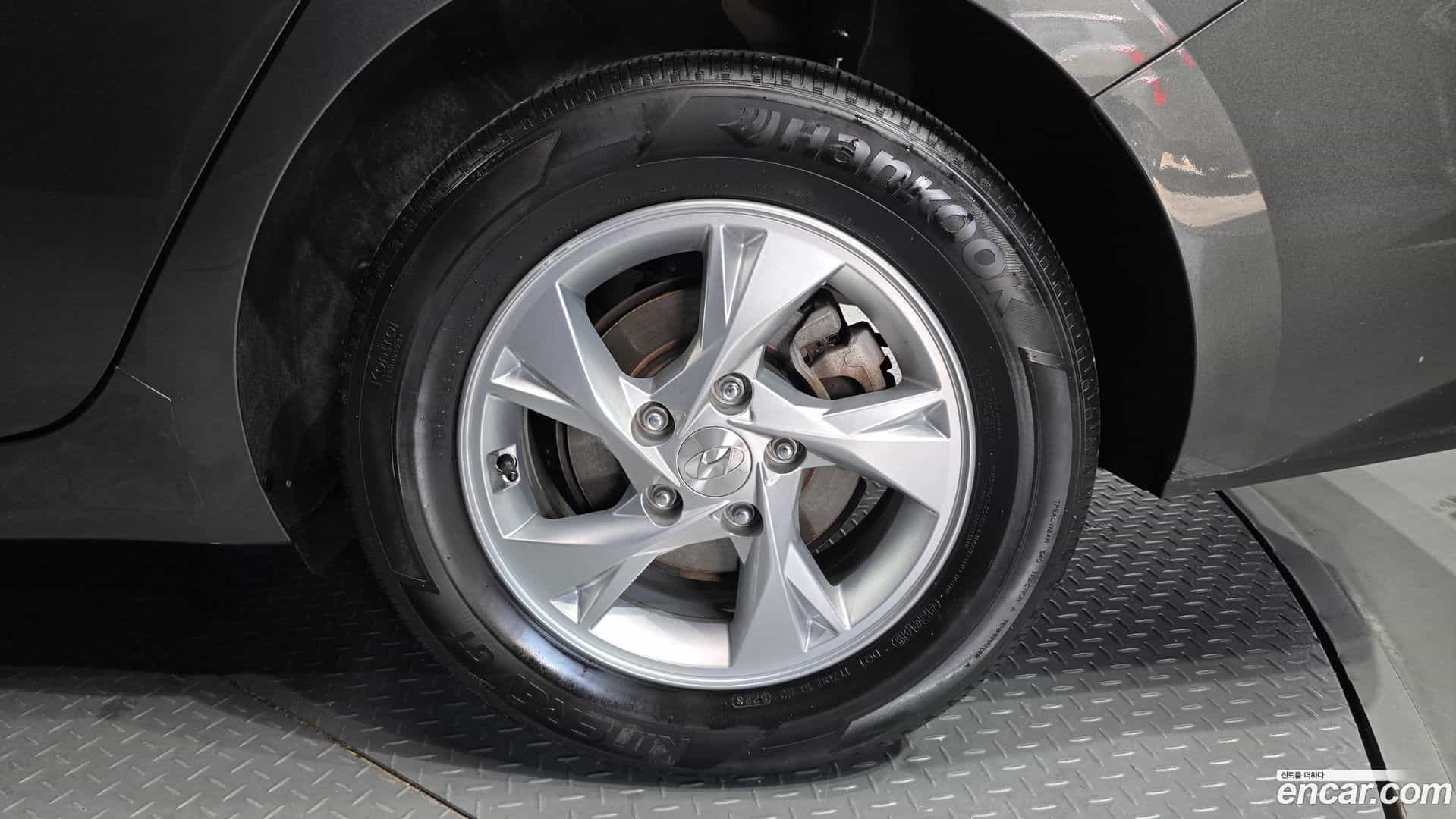 AVANTE Hyundai 2021.3-OUTER-031