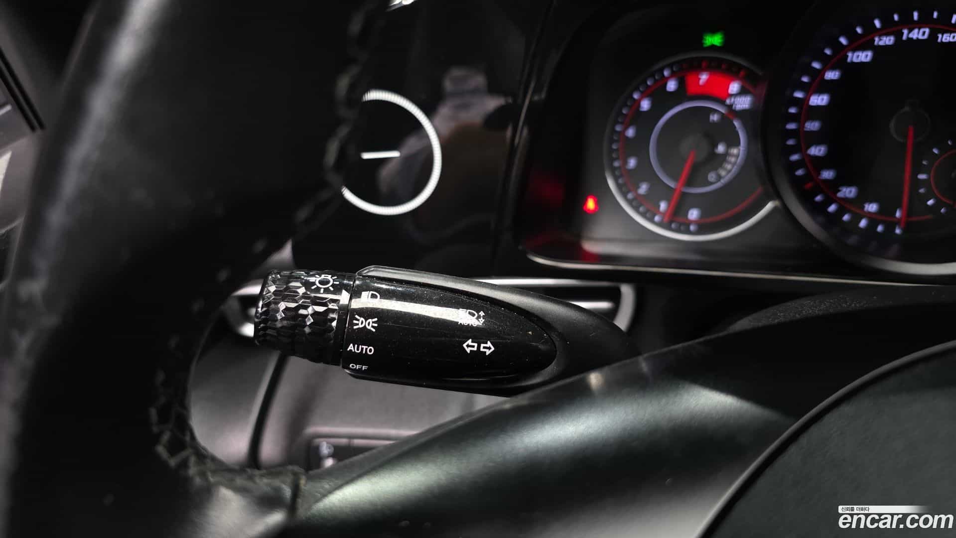 AVANTE Hyundai 2021.3-OPTION-042