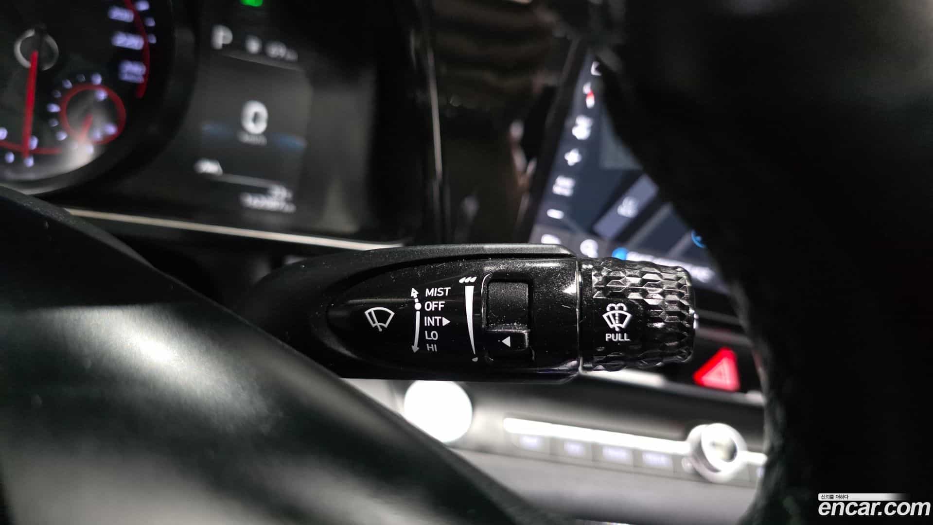 AVANTE Hyundai 2021.3-OPTION-043