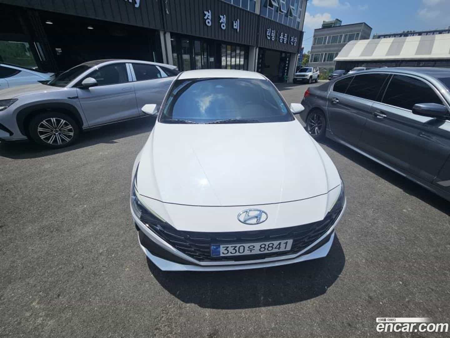 AVANTE Hyundai 2022.4-OUTER-002