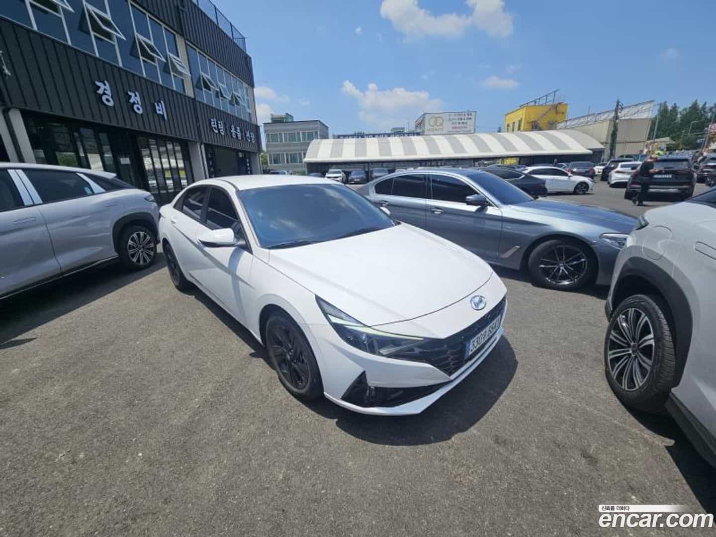 AVANTE Hyundai 2022.4-OUTER-003