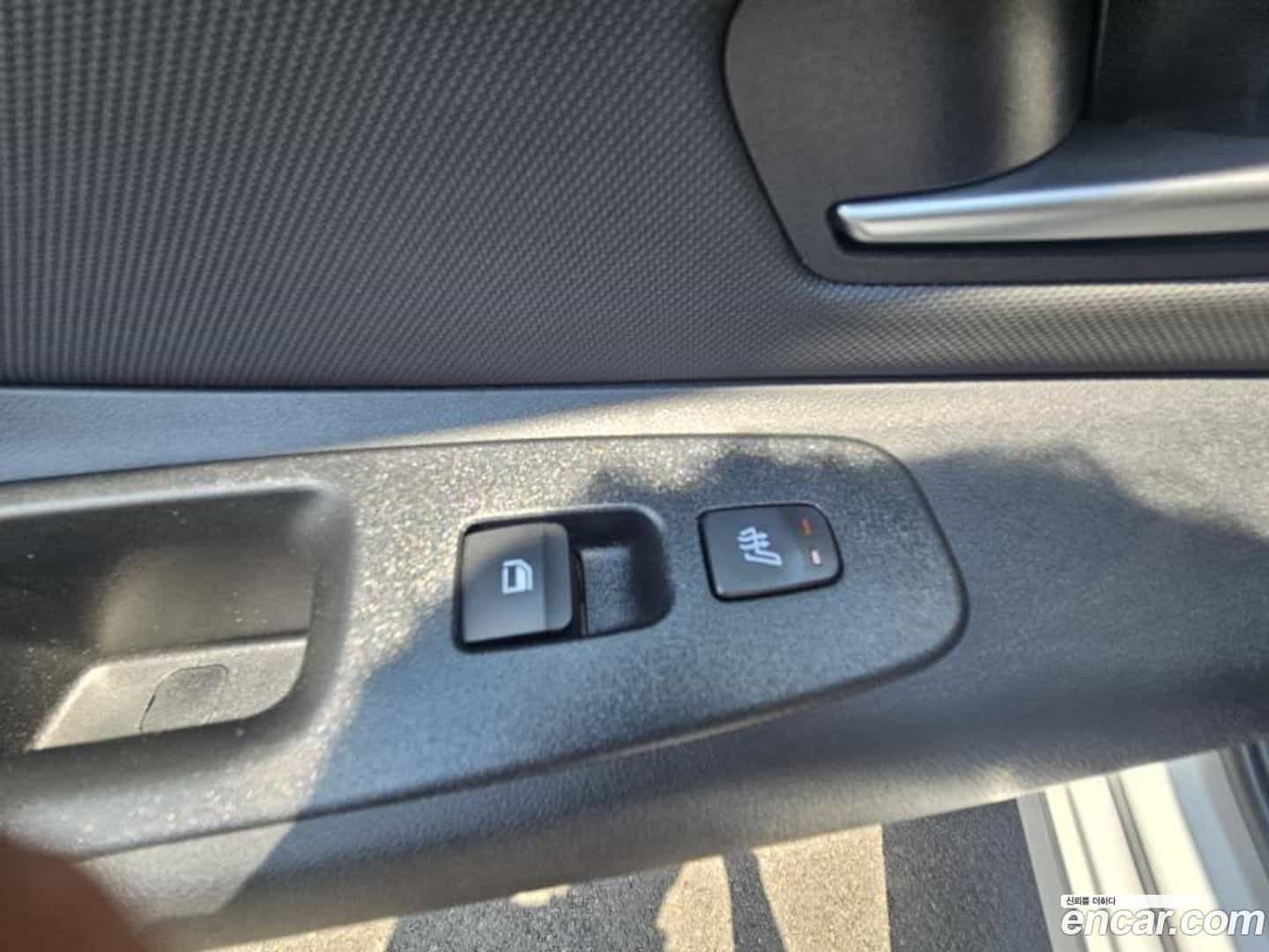 AVANTE Hyundai 2022.4-OPTION-017