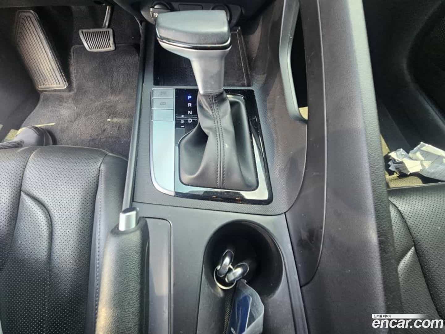 AVANTE Hyundai 2022.4-OPTION-020