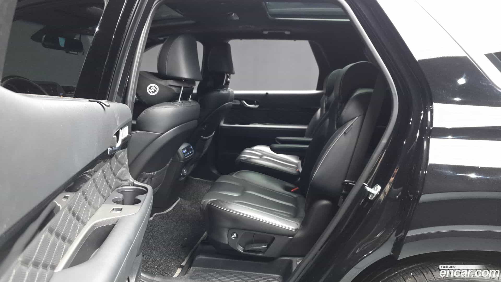 Palisade Hyundai 2022.2-INNER-036