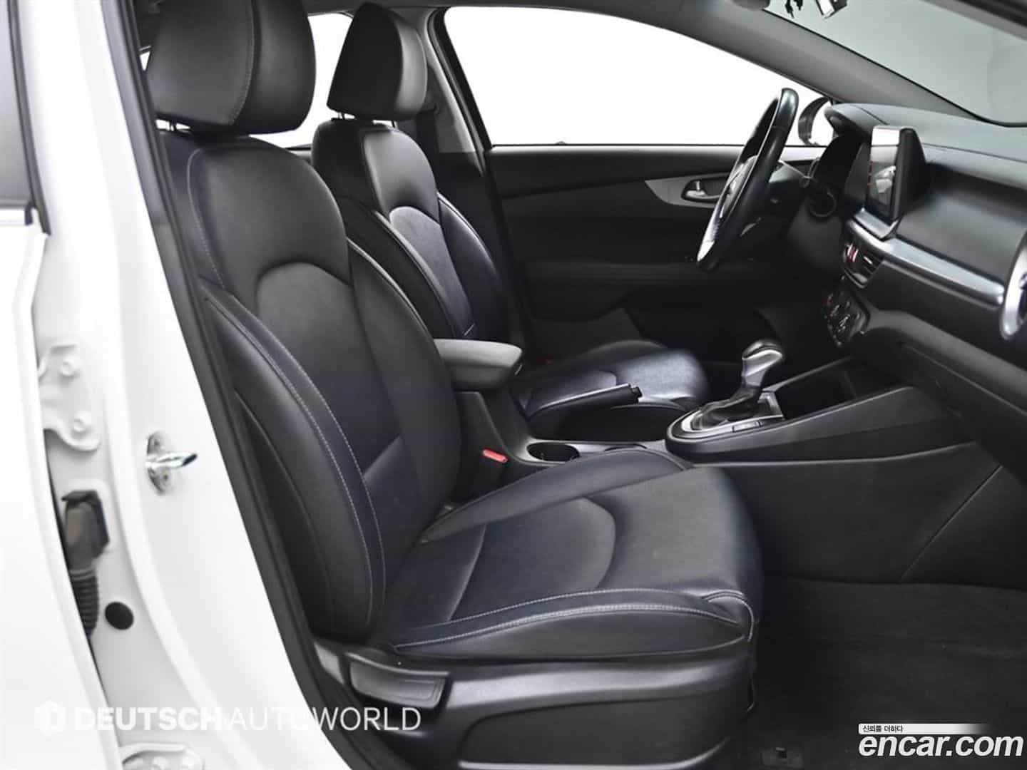 K3 Kia 2020.5-INNER-010