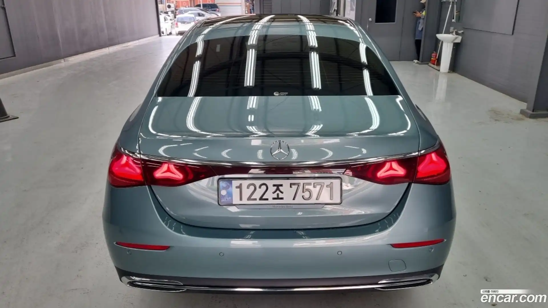 E-Class Mercedes-Benz 2024.8-OUTER-004