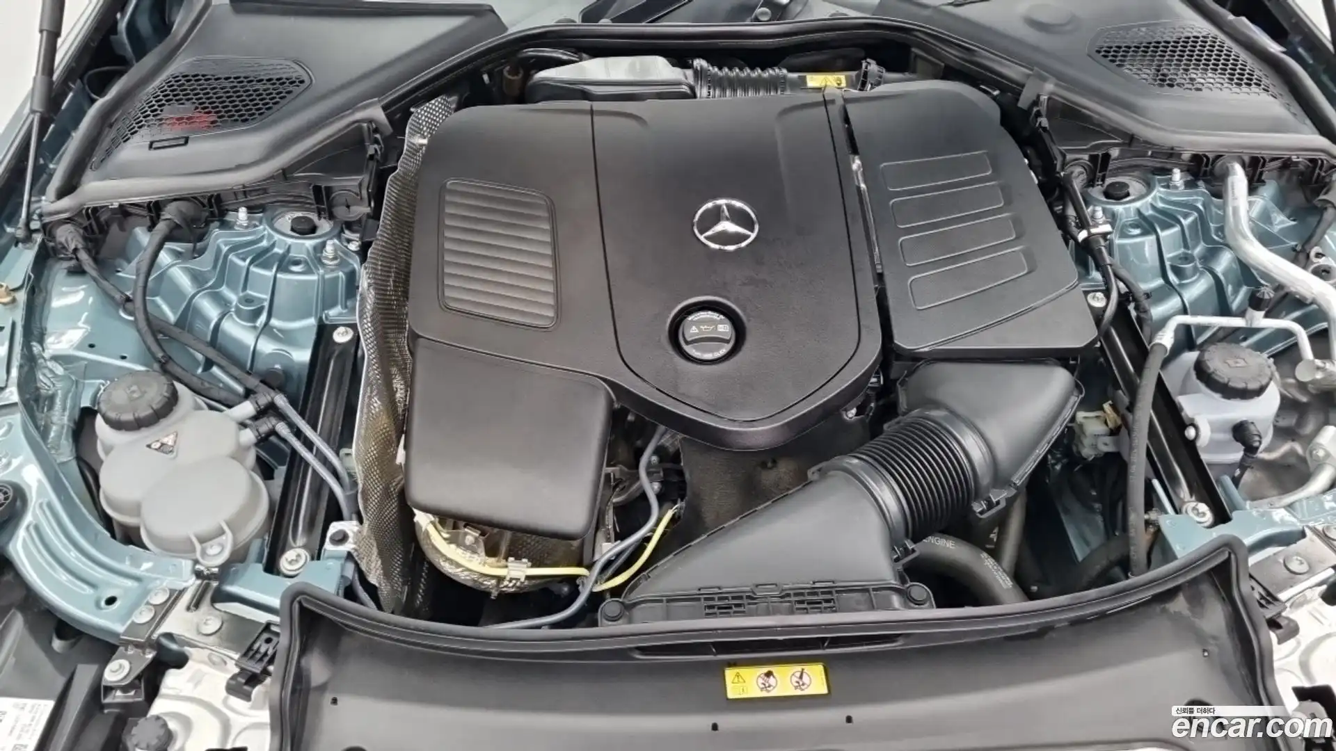 E-Class Mercedes-Benz 2024.8-OUTER-006