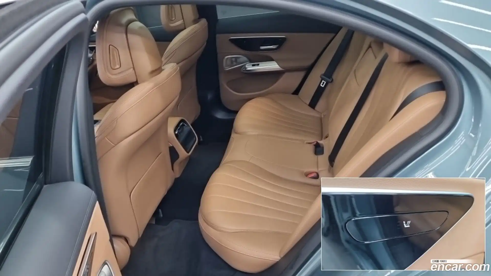 E-Class Mercedes-Benz 2024.8-INNER-007
