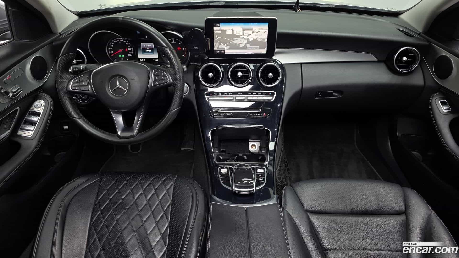 C-Class Mercedes-Benz 2014.10-INNER-007