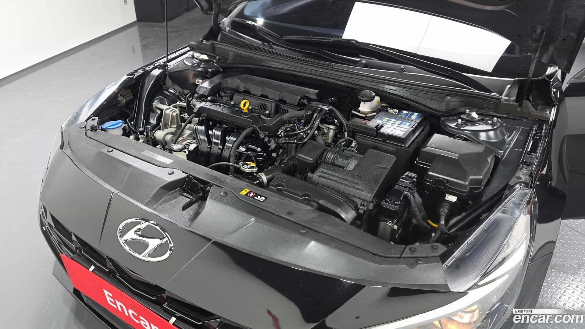 AVANTE Hyundai 2022.5-OUTER-006