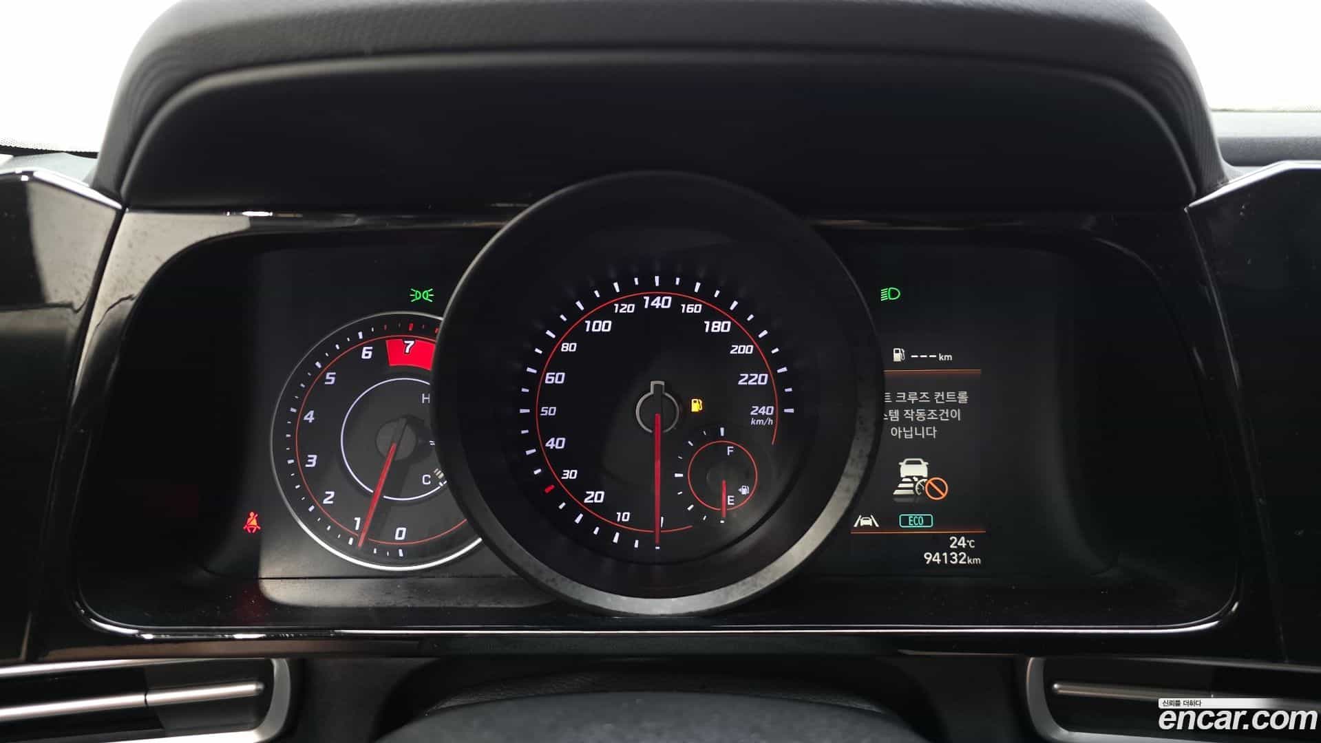 AVANTE Hyundai 2022.5-INNER-008
