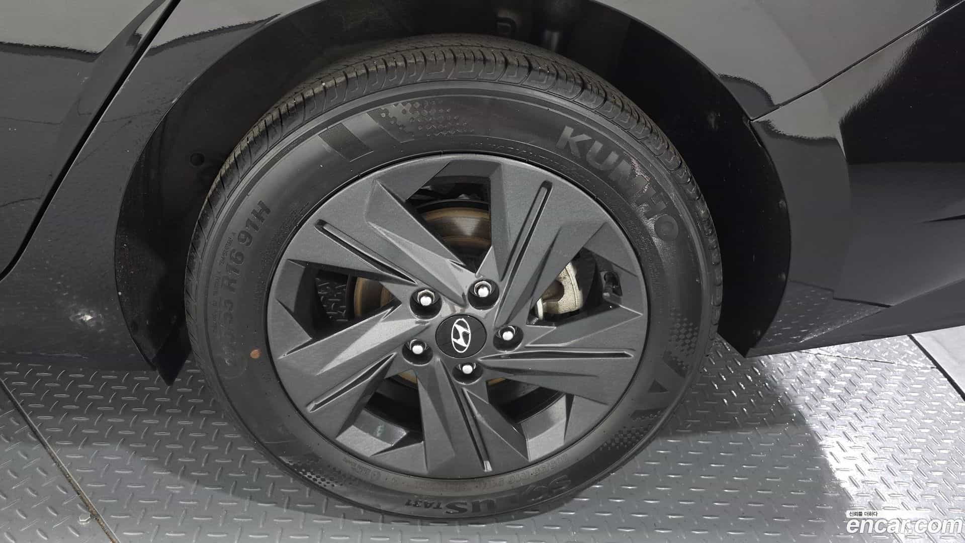 AVANTE Hyundai 2022.5-OUTER-031