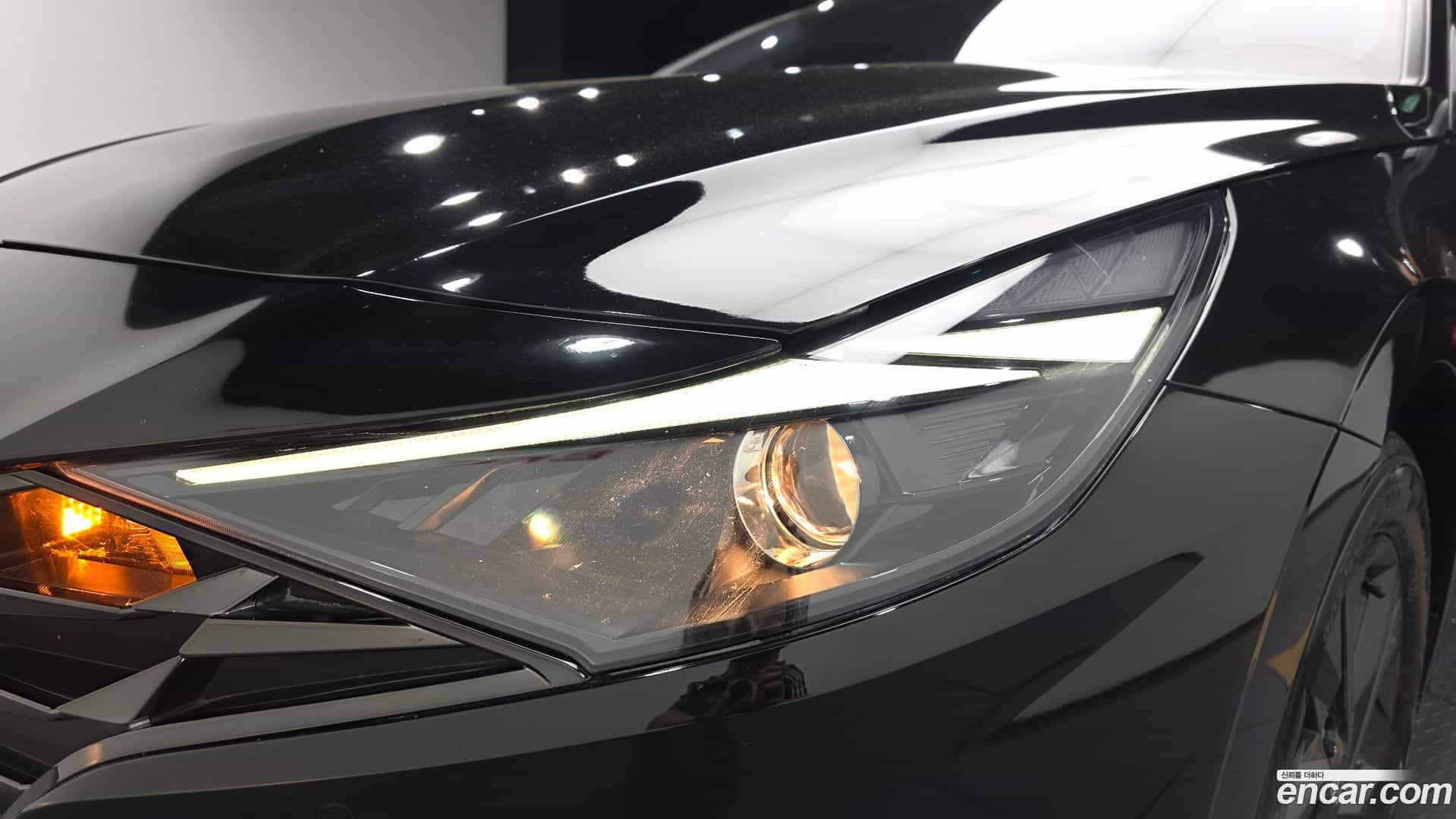 AVANTE Hyundai 2022.5-OUTER-032