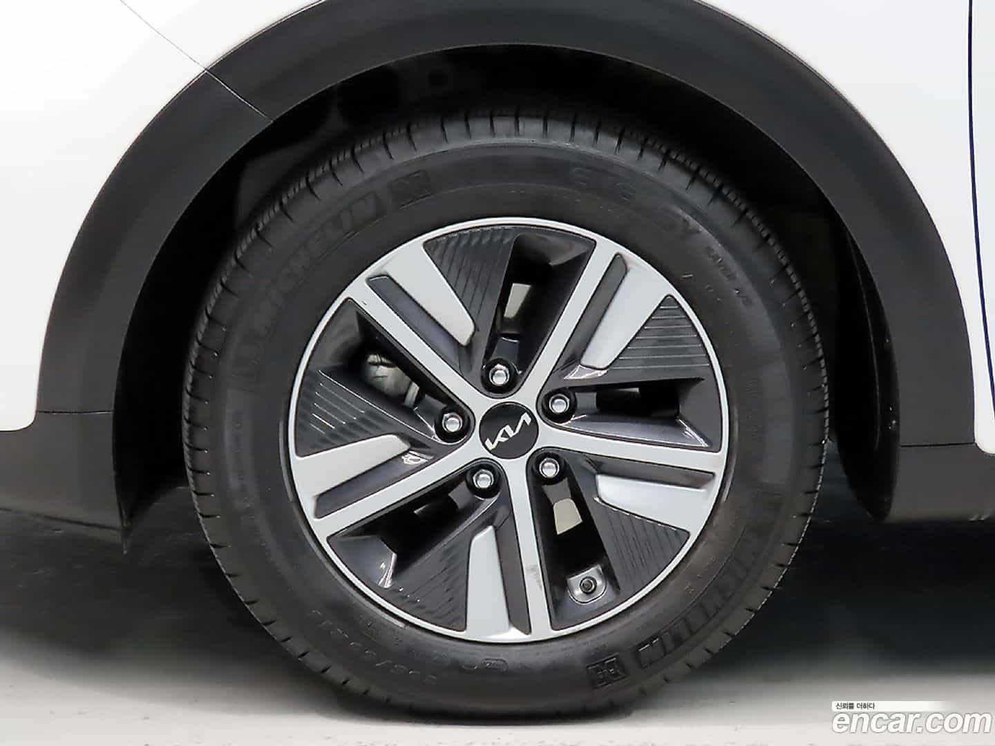 Niro Kia 2021.5-OUTER-005