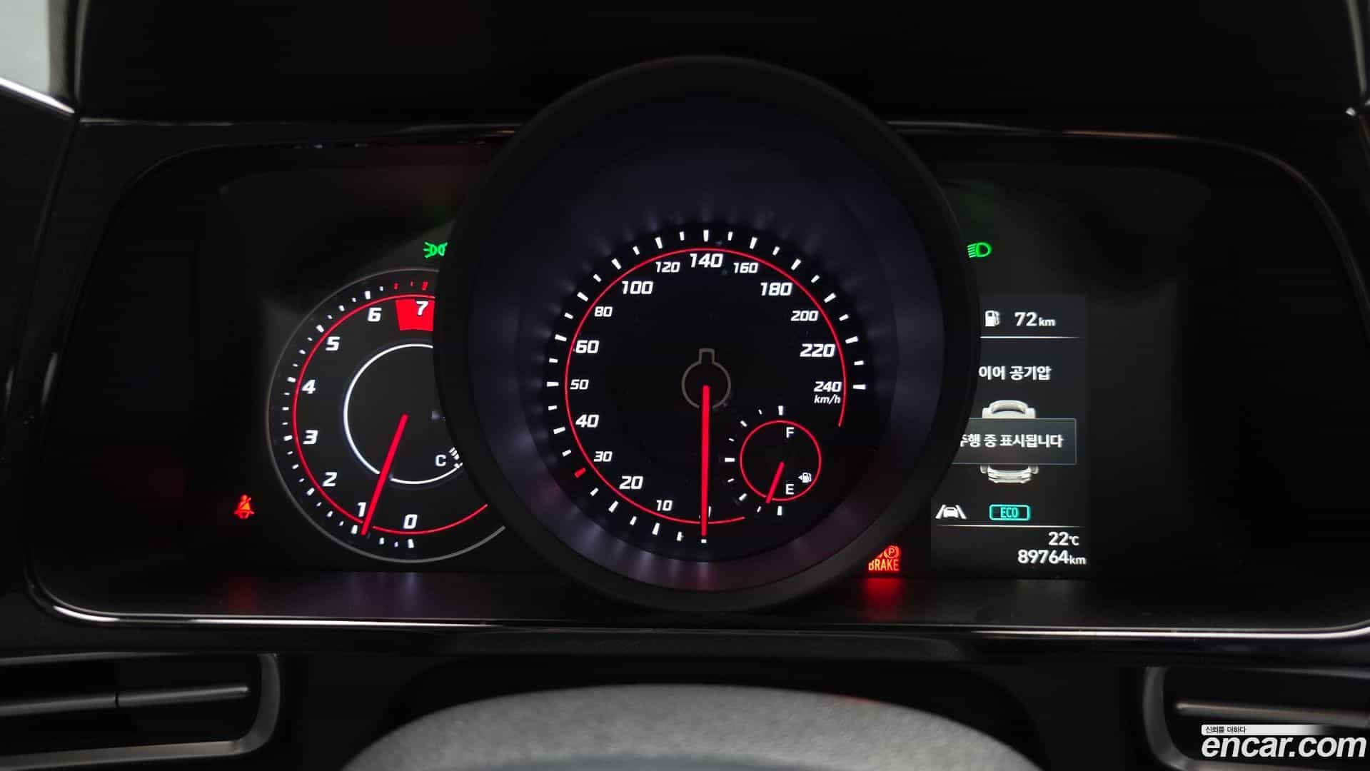 AVANTE Hyundai 2022.3-INNER-008