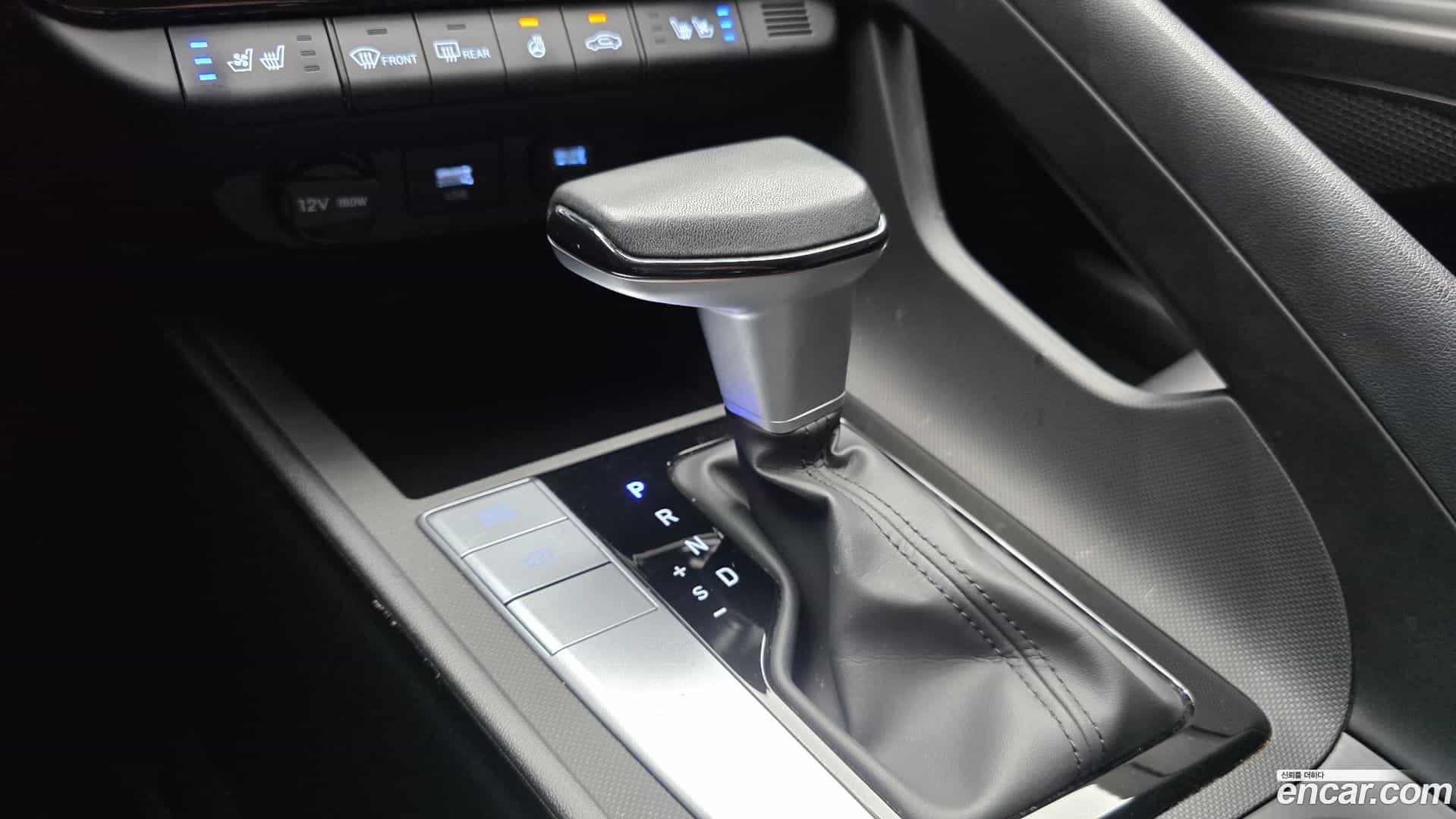 AVANTE Hyundai 2022.3-INNER-009
