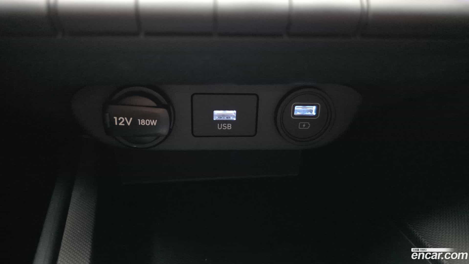 AVANTE Hyundai 2022.3-OPTION-023