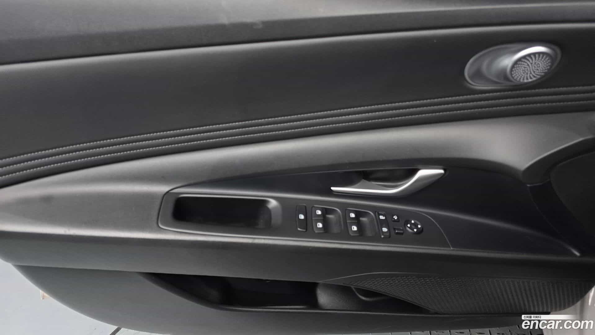 AVANTE Hyundai 2022.3-INNER-034