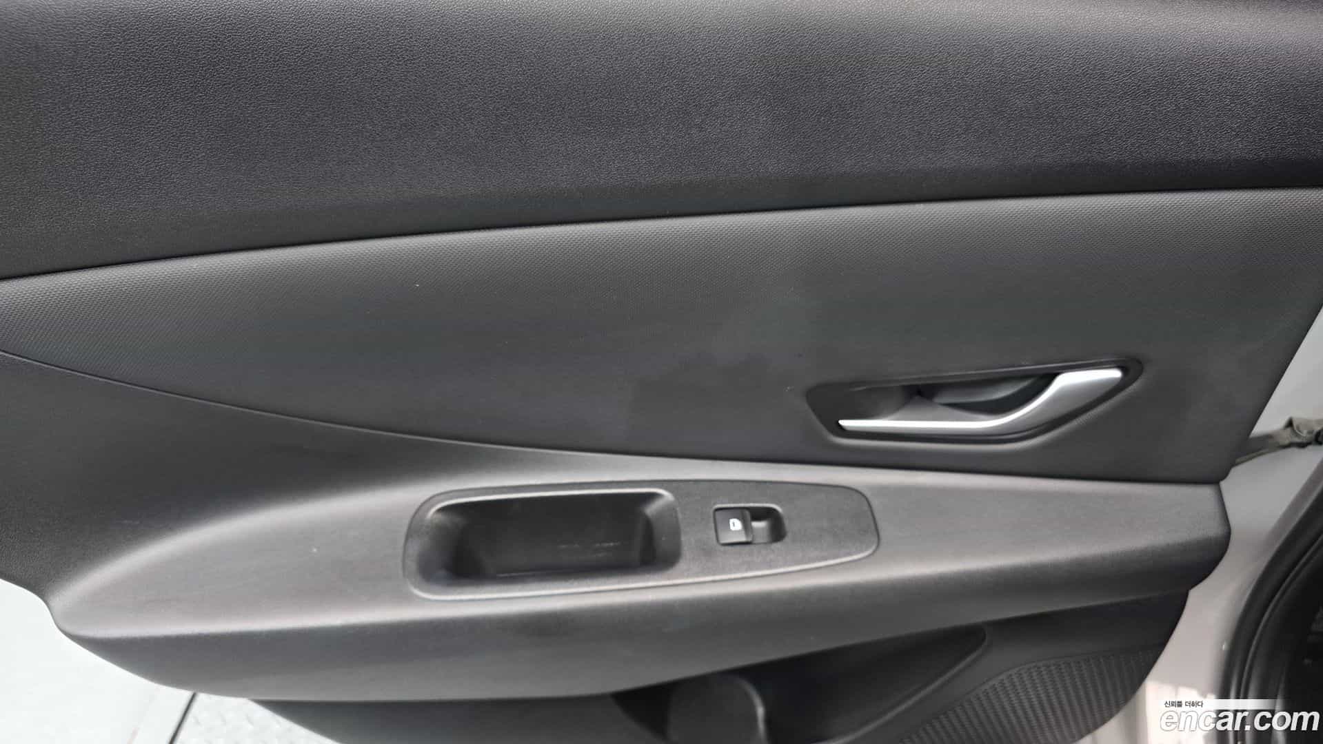 AVANTE Hyundai 2022.3-INNER-035