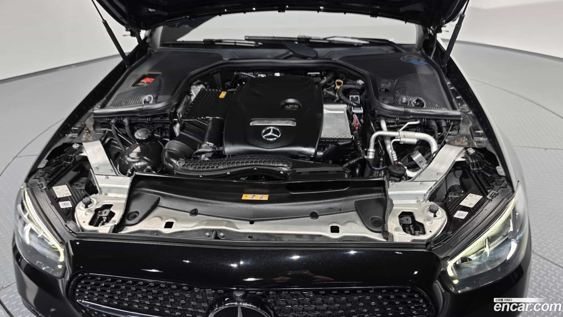 E-Class Mercedes-Benz 2022.1-OUTER-006