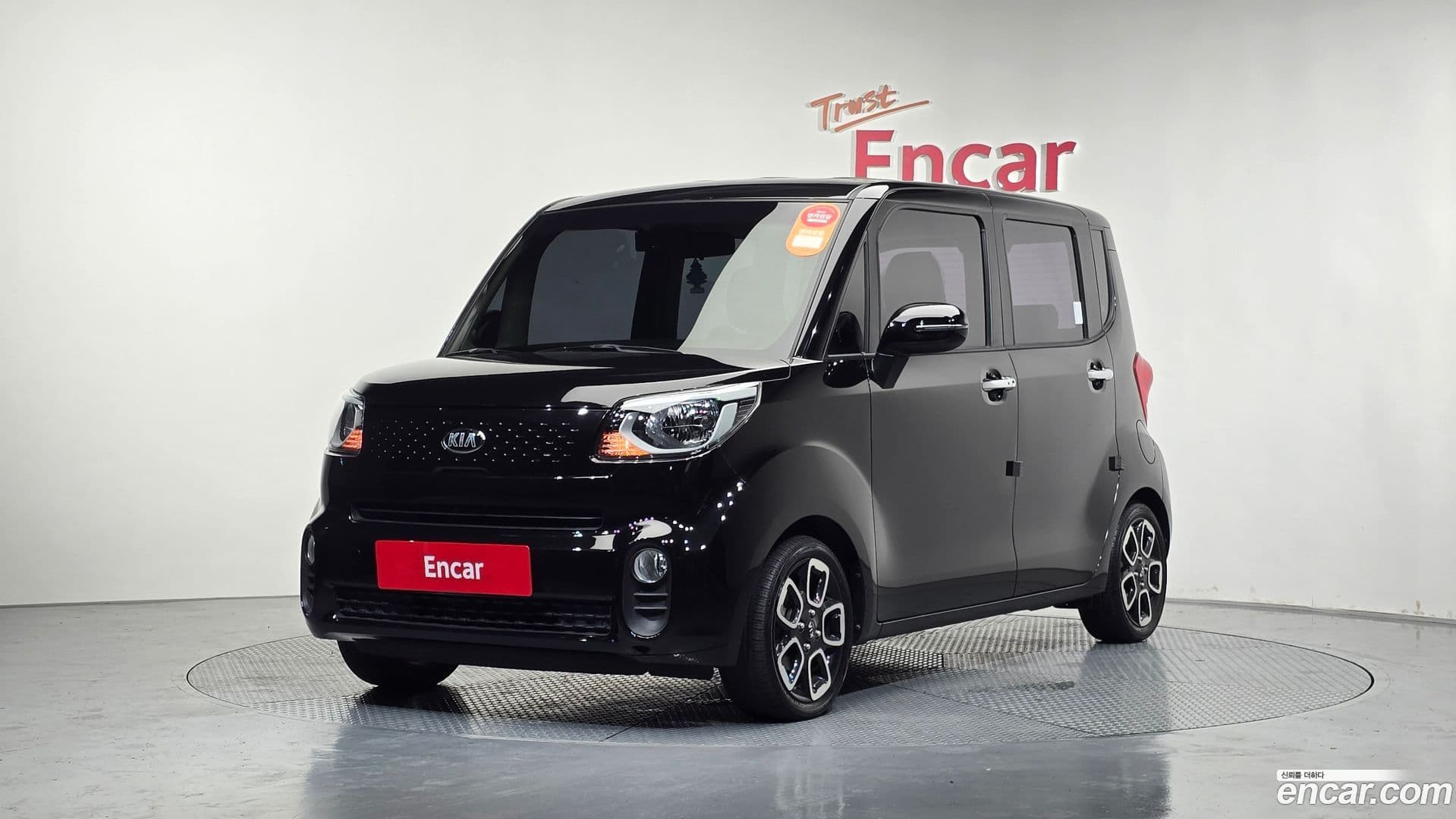 Main__Slider__Photo:RAY Kia 2018.6-0