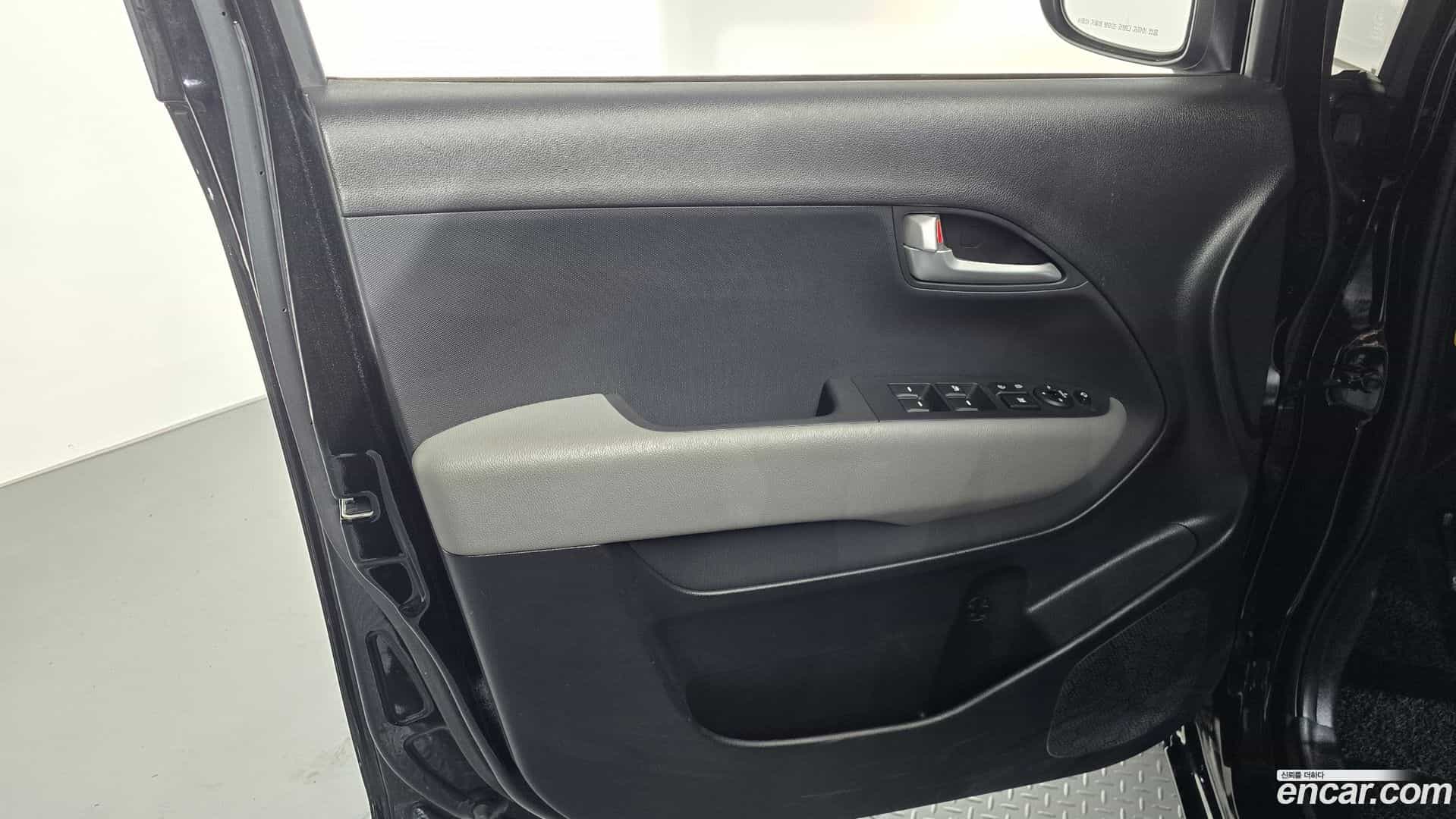 RAY Kia 2018.6-INNER-034