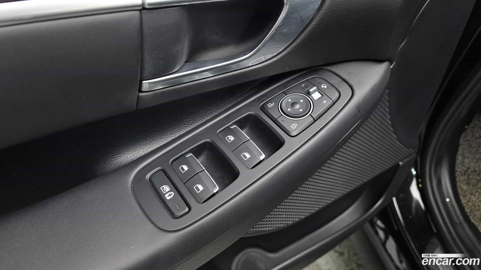 Sonata Hyundai 2020.1-OPTION-024