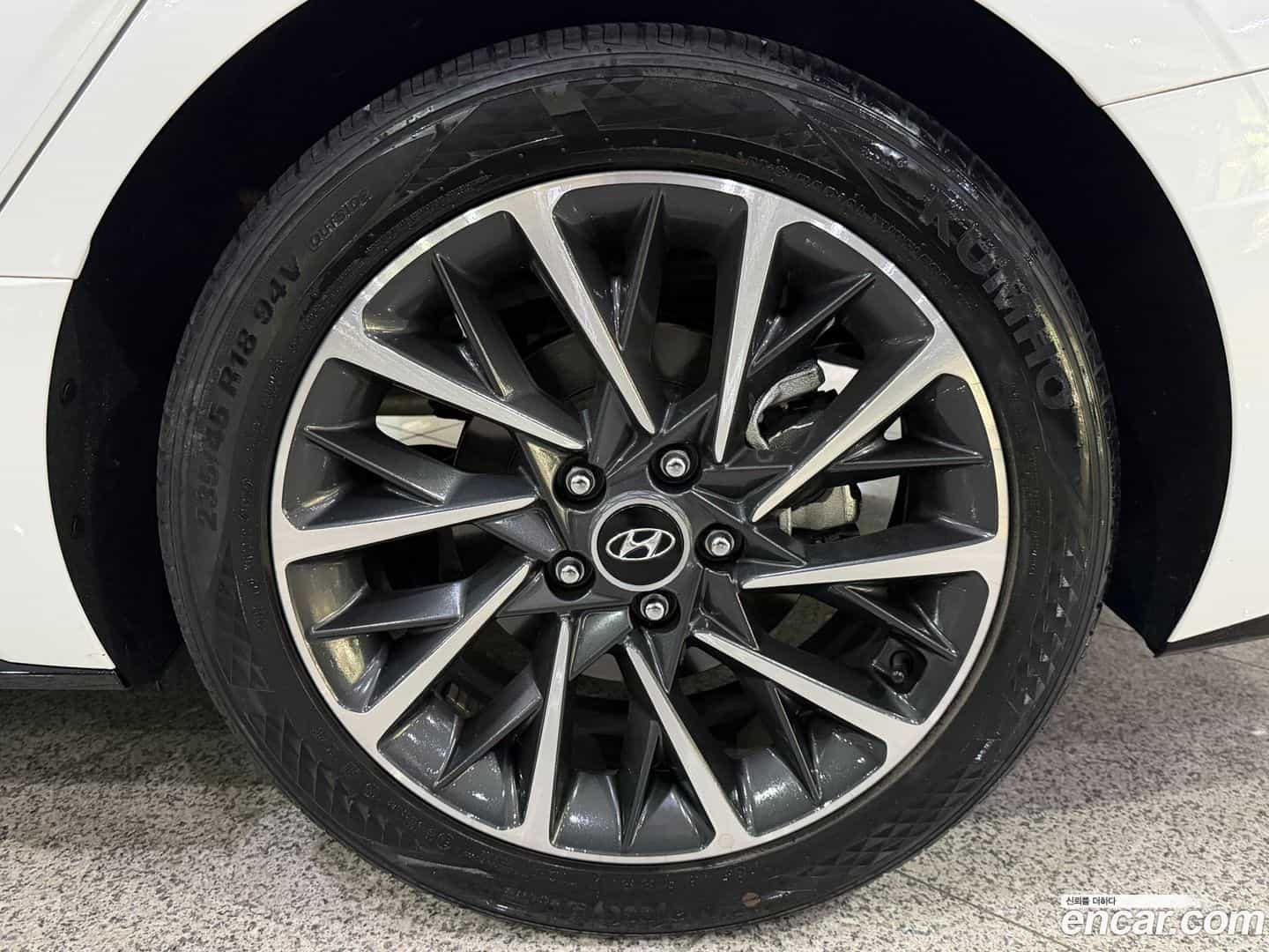 Sonata Hyundai 2019.5-OPTION-024