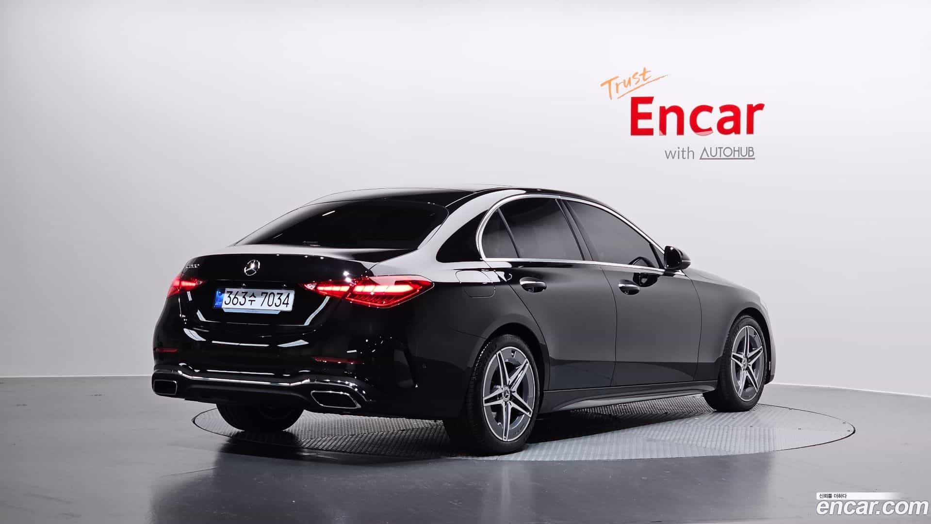 C-Class Mercedes-Benz 2025.10-OUTER-002