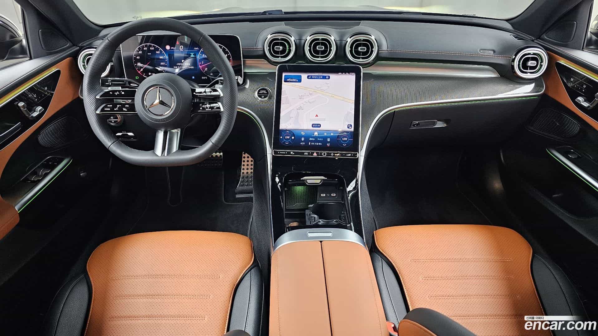 C-Class Mercedes-Benz 2025.10-INNER-007