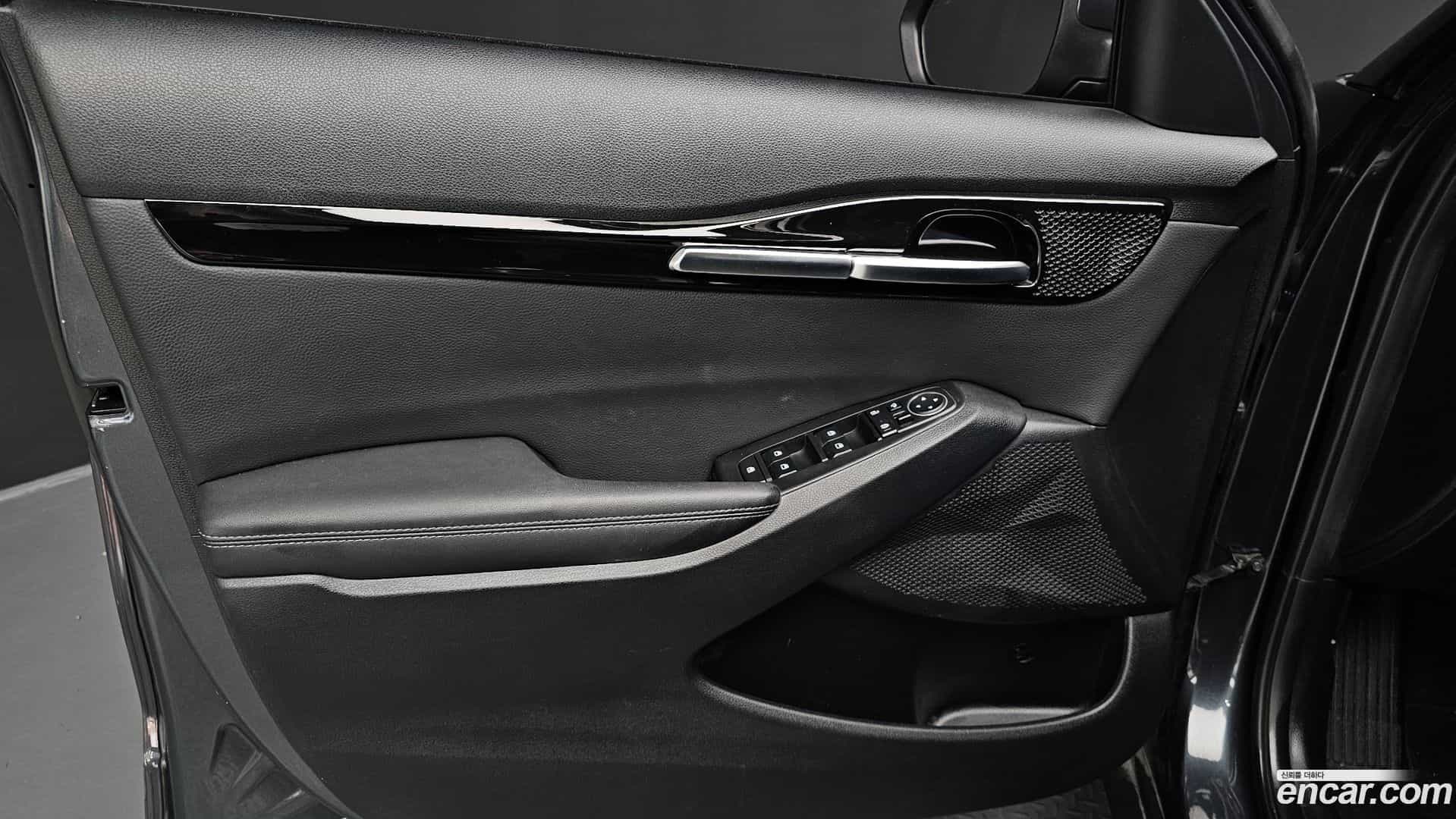 Seltos Kia 2022.4-INNER-034