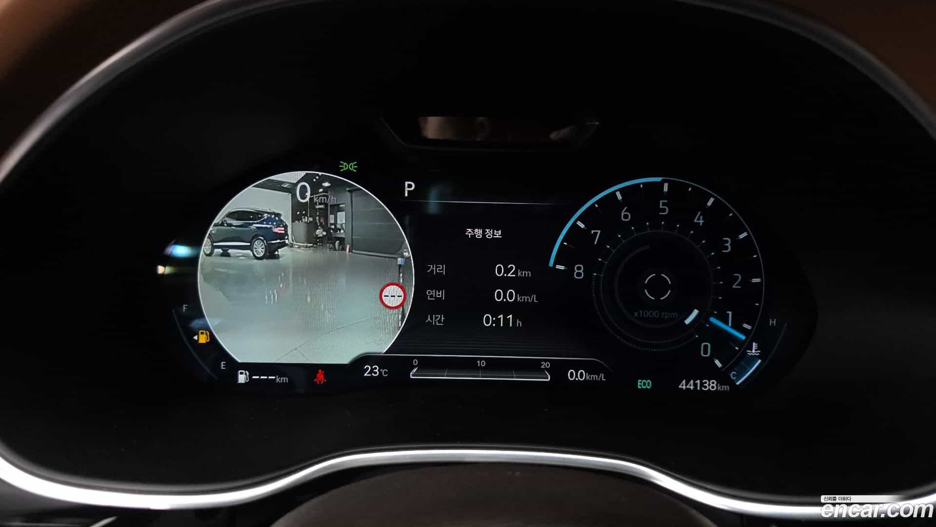 G80 Genesis 2023.0-INNER-008