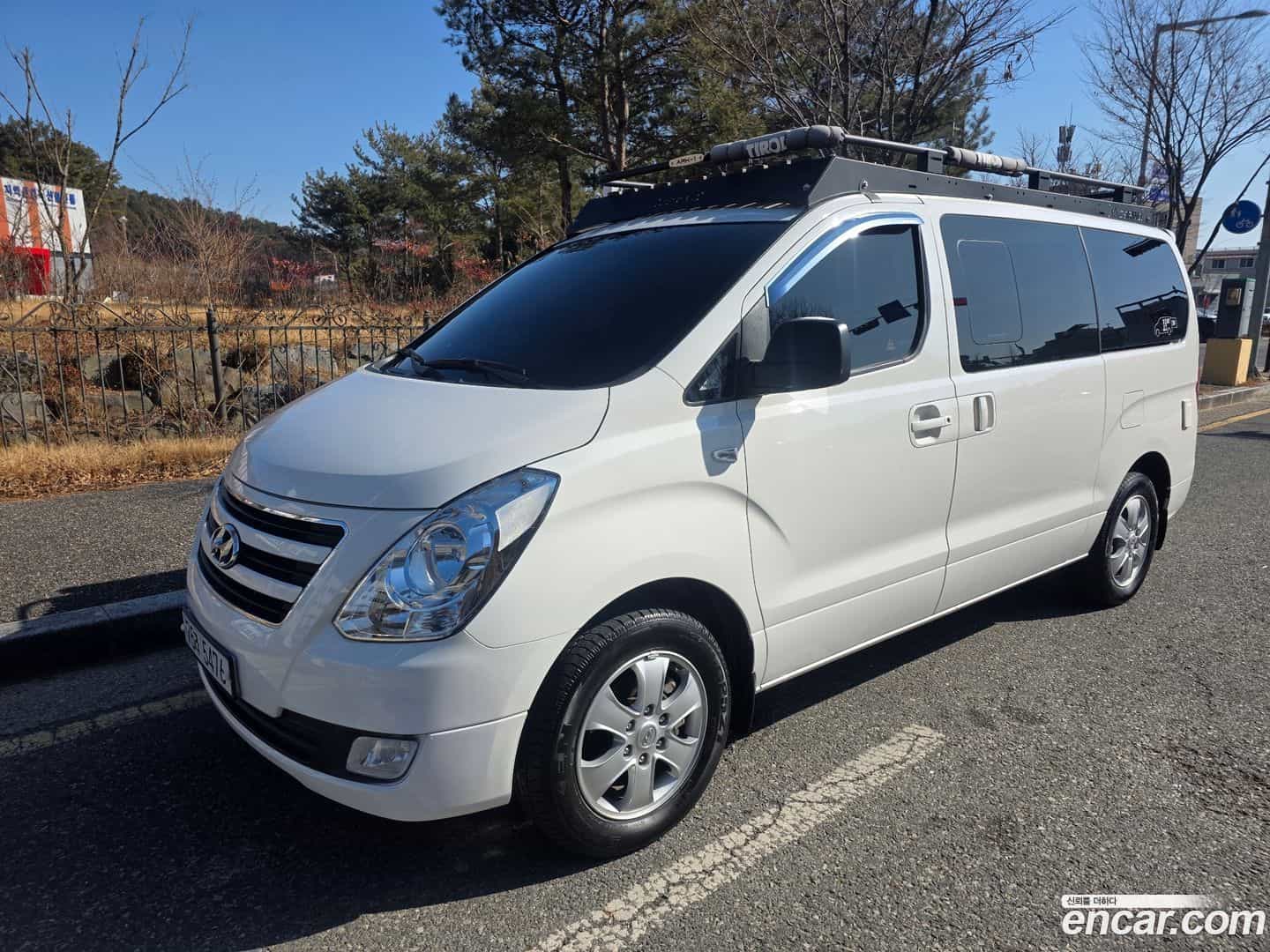 Starex Hyundai 2018.1-OUTER-001