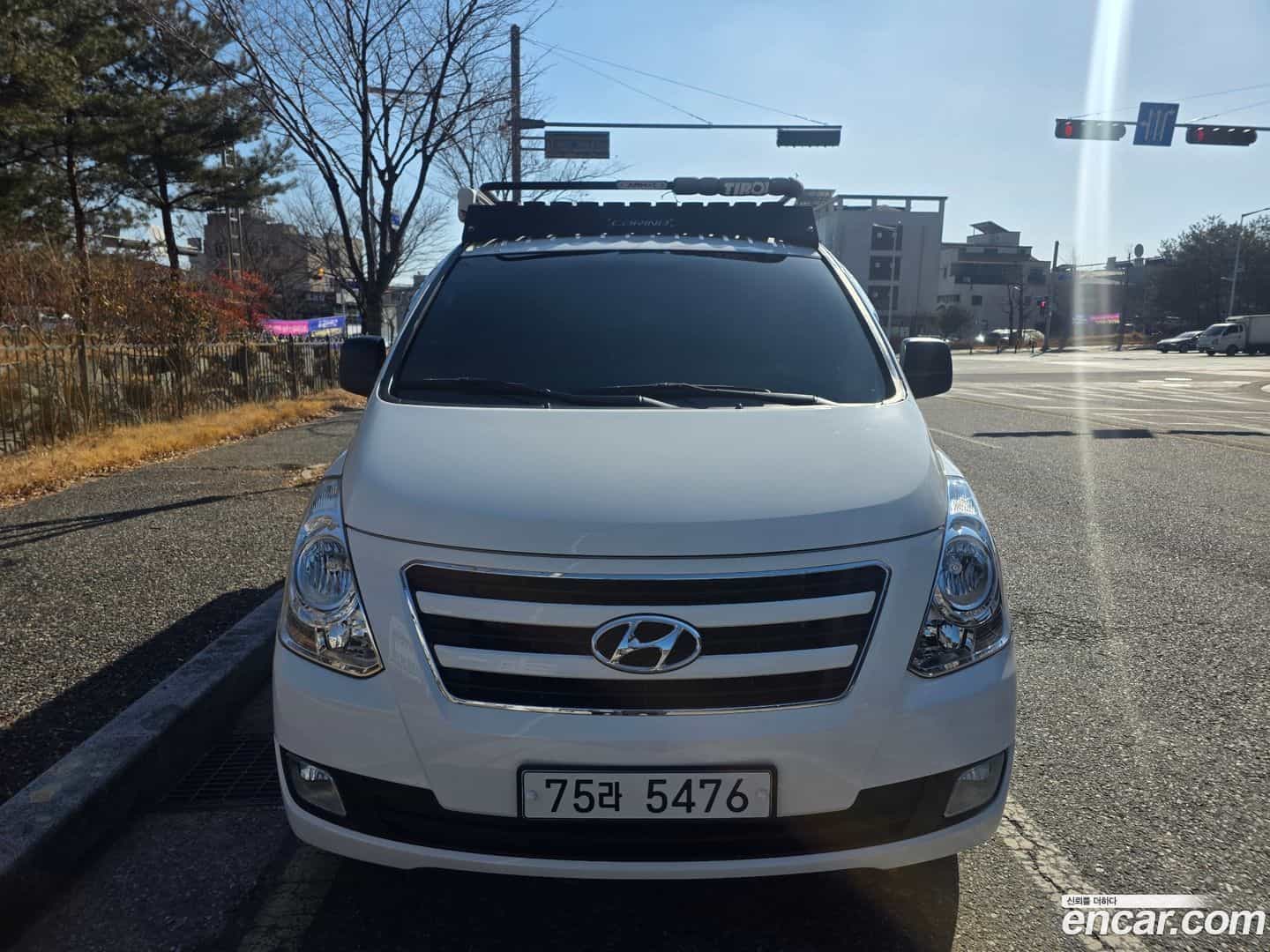 Starex Hyundai 2018.1-OUTER-002
