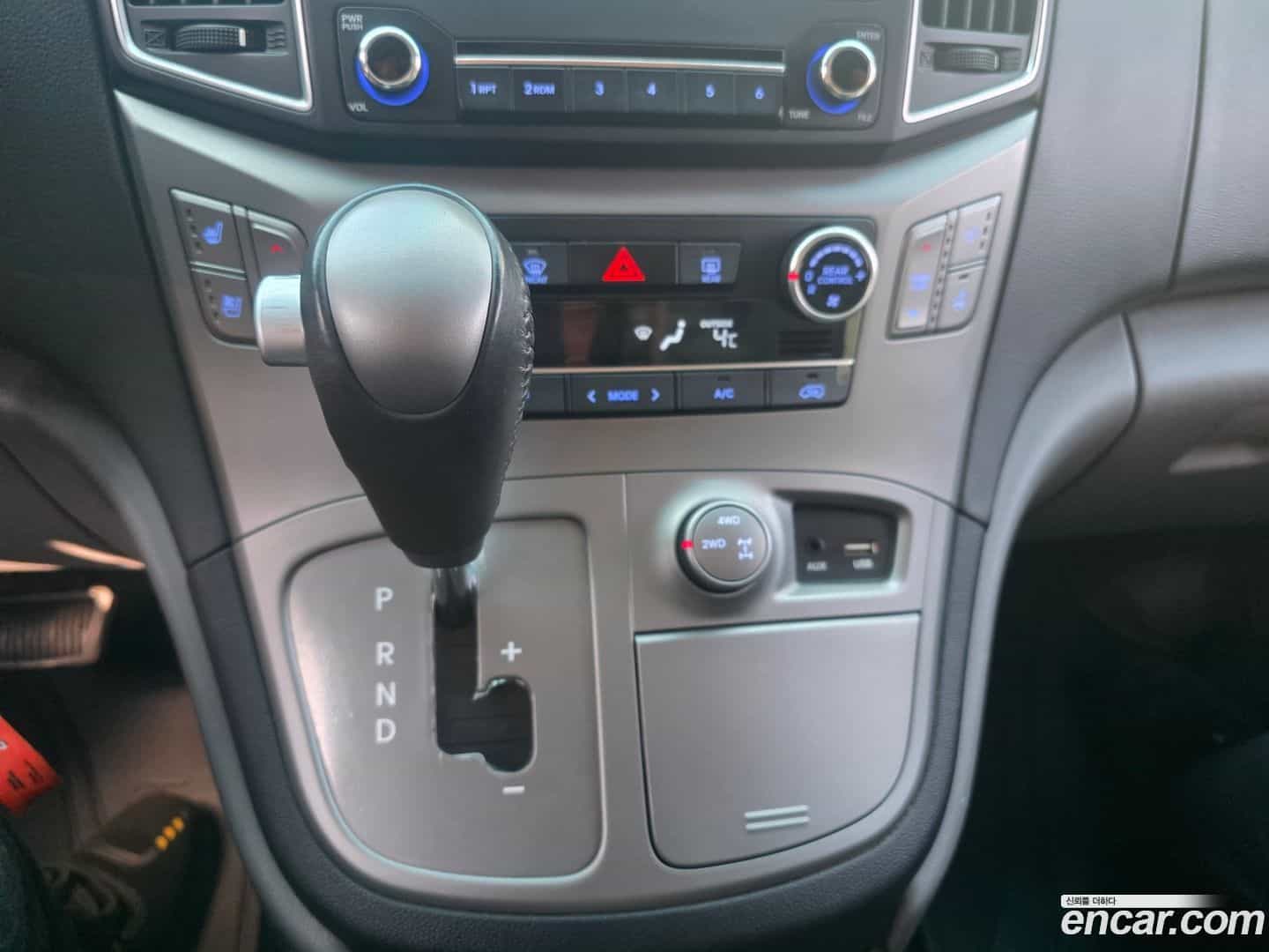 Starex Hyundai 2018.1-OPTION-017
